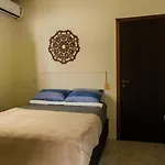 Sunhouse Hostel